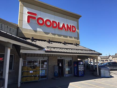 front door to Foodland grocery